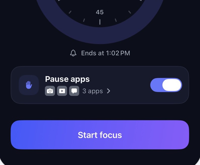 The Pause apps switch turned on for 3 apps, above Start focus
